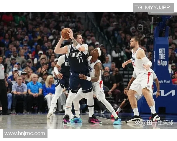 独行侠力克快船，卡特首秀惊艳全场