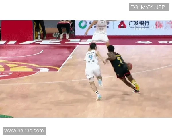 新赛季首周赛事结束后CBA联赛突然宣布停赛处理