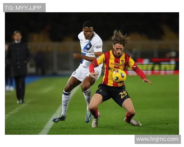 新赛季AC米兰引进五名新球员组建实力阵容备战意甲联赛