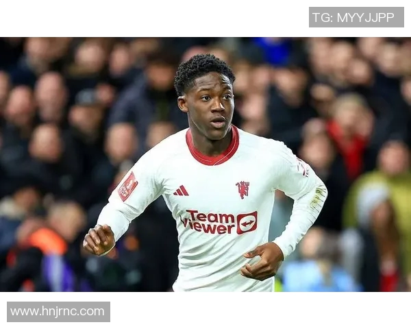 英格兰国家队公布友谊赛大名单，年轻新星入选